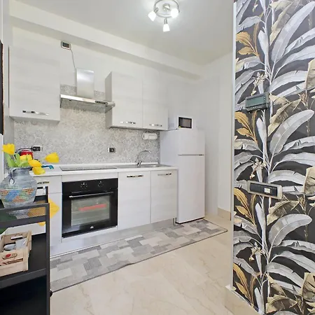 Homely Flat Porta Maggiore Appartamento