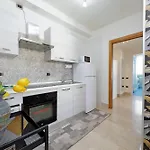 Homely Flat Porta Maggiore شقة روما
