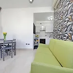 Homely Flat Porta Maggiore * روما