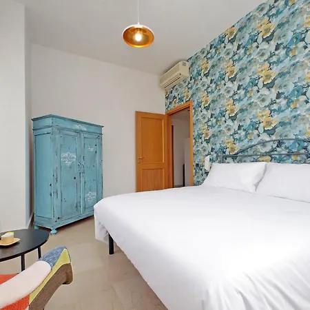 Homely Flat Porta Maggiore * Rom